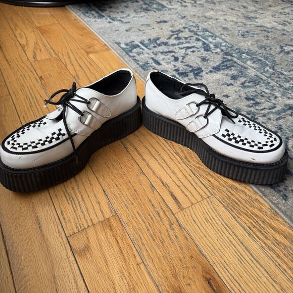 Black and White Men\'s Oxfords main image 6